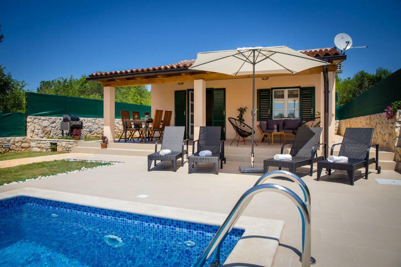 Appartamento House Jozefina With Pool Rovigno Esterno foto